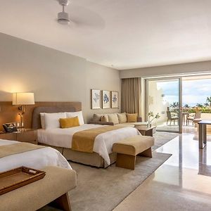 Ambassador Suite Ocean View